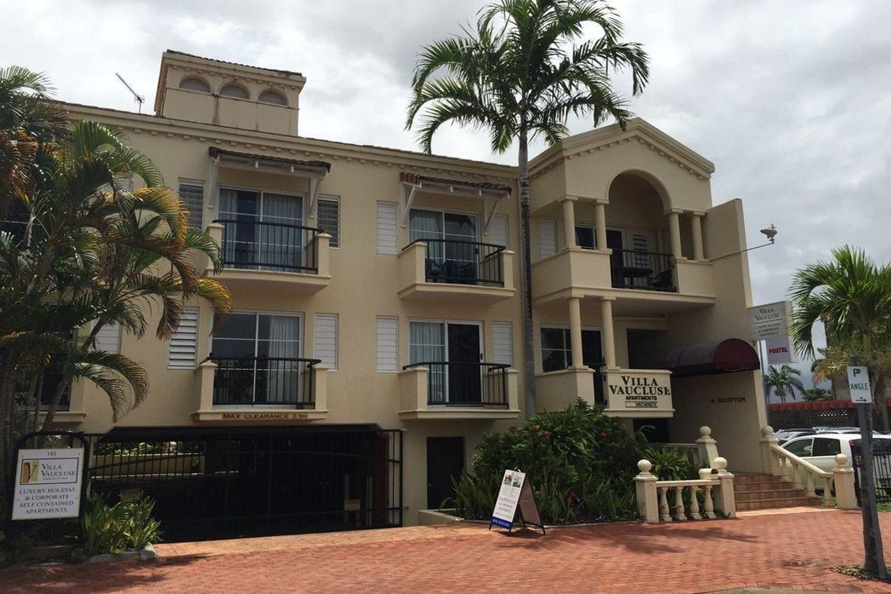 Villa Vaucluse Apartments Cairns Exterior photo